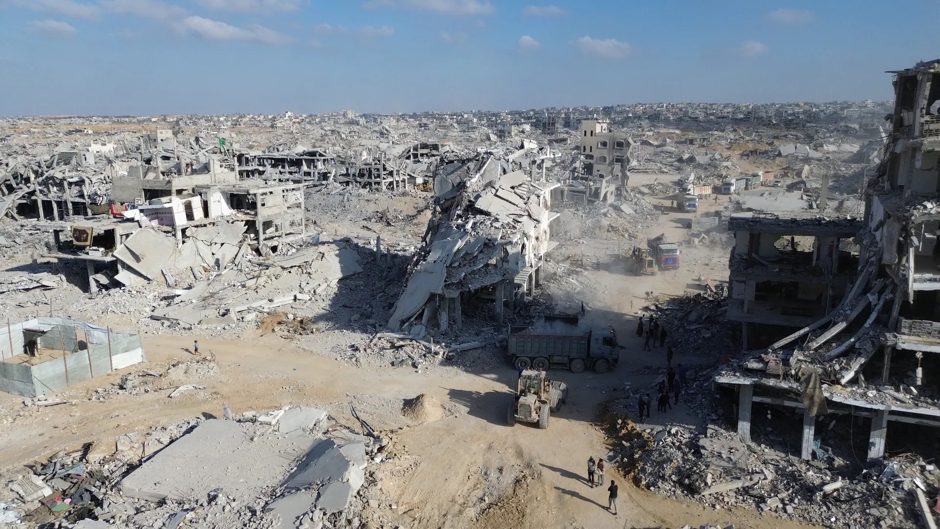 نتنياهو يوجه بتنفيذ ضربات على غزة والقسام تؤجل تسليم جثة أسير إسرائيلي