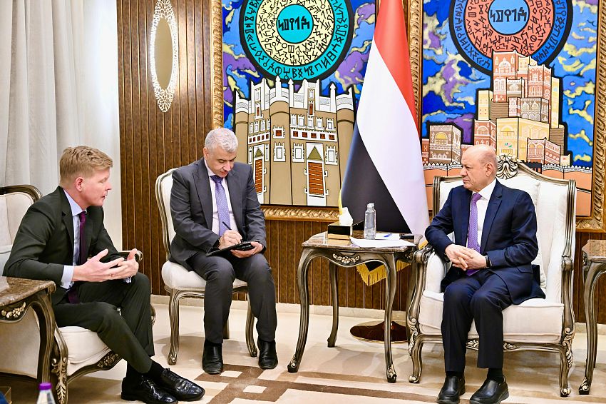 العليمي: ارتهان المليشيات الحوثية للنظام الإيراني يعزز أولوية استعادة مؤسسات الدولة