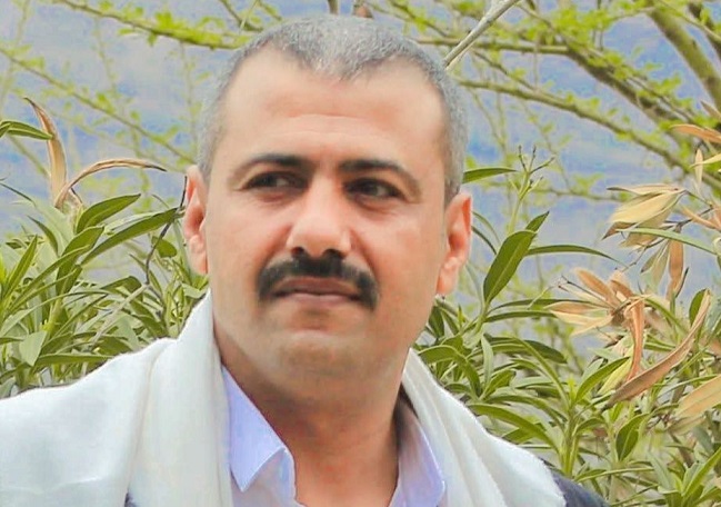 إب..مليشيا الحوثي تقتحم منزل الشيخ أبو راس وترهب أفراد عائلته