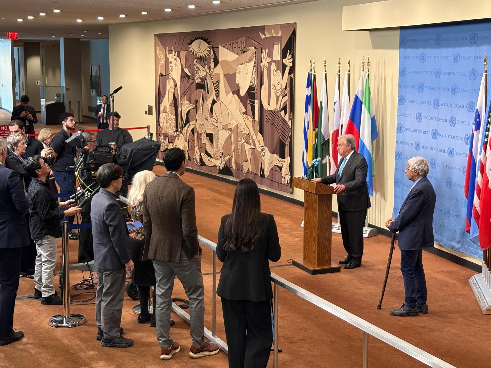 "غوتيريش" يحذر من الإجراءات الأحادية في شرق اليمن