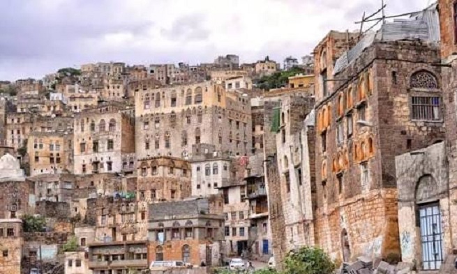 عمران.. مقتل أربعة أشخاص وإصابة خامس في جريمة أسرية مُروّعة بمديرية شهارة