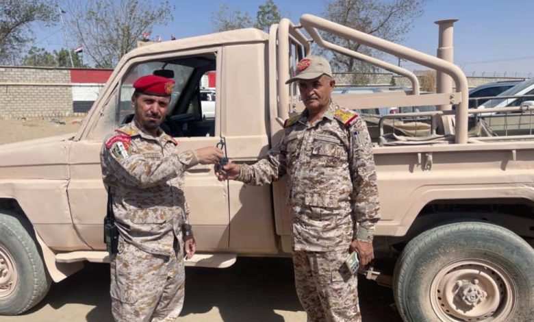 مأرب.. الشرطة العسكرية تسلّم طقمًا عسكريًا تابعًا للمنطقة العسكرية الأولى