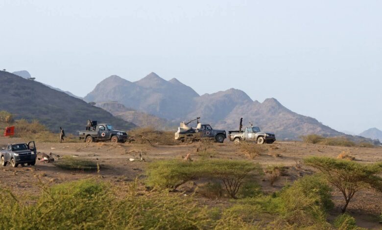 أحداث الوازعية.. ما أبعاد تحركات قوات طارق صالح المتكررة في المديرية؟