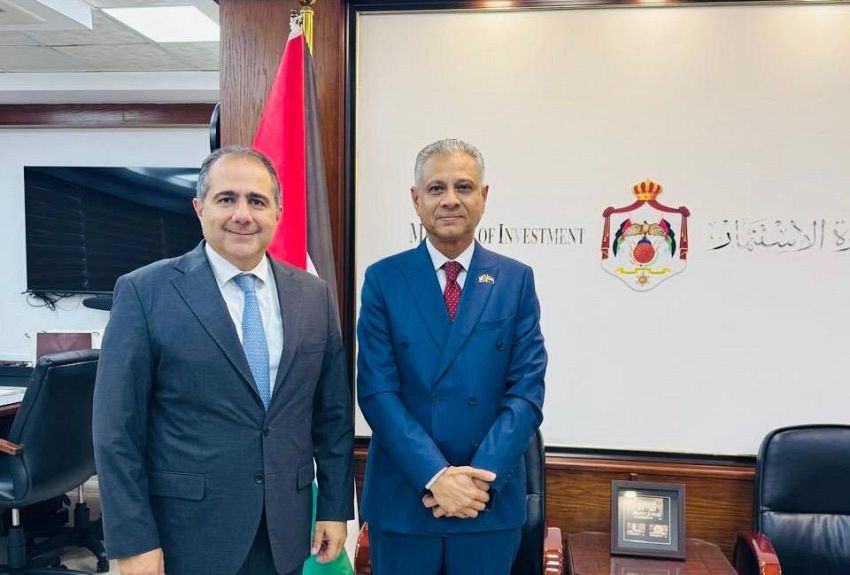 اليمن والأردن تبحثان تعزيز فرص الاستثمار في مجال الطاقة المتجددة
