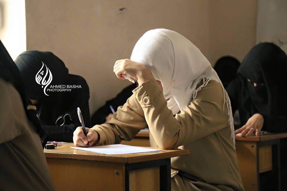 نحو 27 بالمئة منهم في تعز.. أكثر من 93 ألف طالب وطالبة يتوجهون غداً لأداء امتحانات الثانوية العامة
