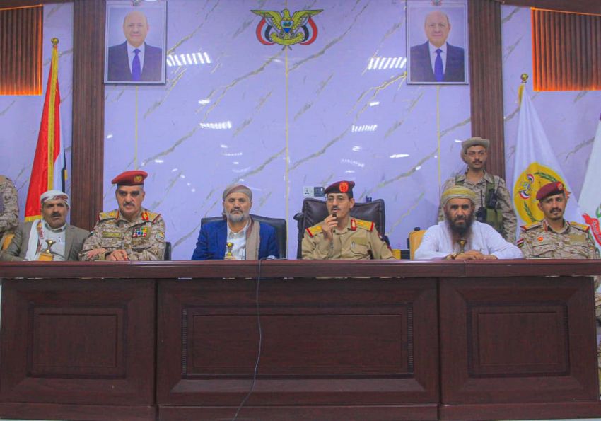 وزير الدفاع: توحيد القرار العسكري يعزز فرص النصر واستعادة الدولة