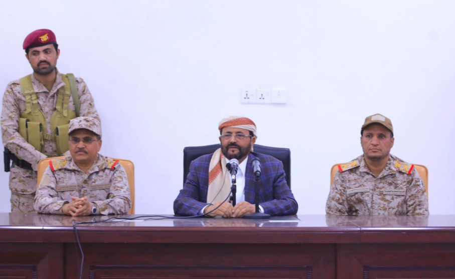 العرادة: الوطن يمر بلحظة فارقة.. وإرادة اليمنيين أقوى من محاولات العبث والانقلاب