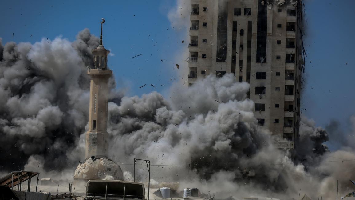 الاحتلال الإسرائيلي يبدأ تدمير أبراج غزة ضمن خطط التهجير القسري للفلسطينين