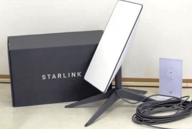 إب.. مليشيا الحوثي تحتجز عدداً من مالكي أجهزة "ستارلينك" للإنترنت الفضائي