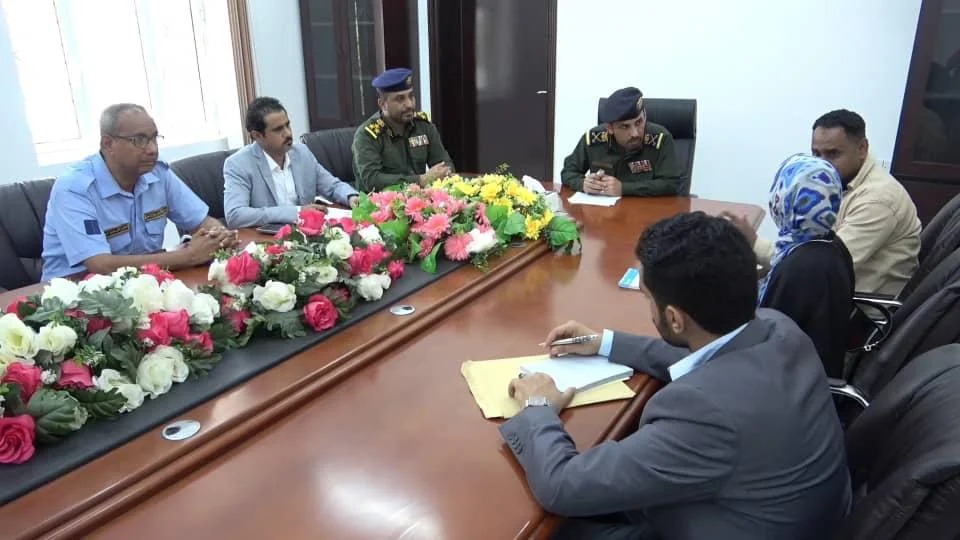 مباحثات يمنية - أممية بشأن تحديث إجراءات تسهيل اللاجئين وحصولهم على الخدمات الأساسية