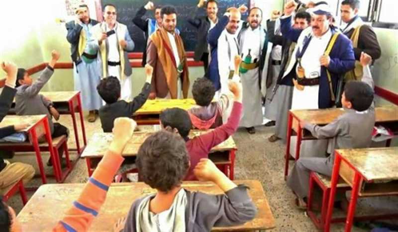 الحوثيون يكثفون التجنيد القسري في مدارس وأرياف إب ويفرضون أرقاماً على مشايخ لحشد مقاتلين