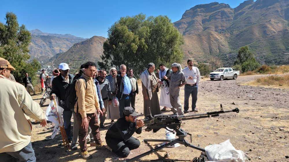 مليشيا الحوثي بإب تُعمم على المدارس الخاصة للدفع بمعلميها لحضور دورات عسكرية