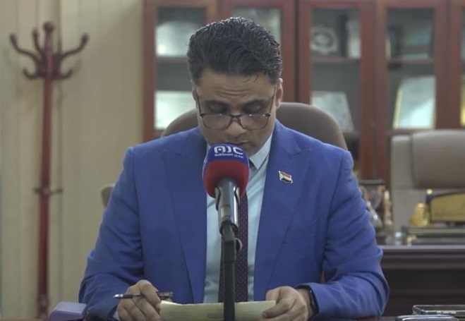 عدن.. الانتقالي يصدر بياناً باسم وزارة الإعلام يؤيد إجراءات الزبيدي ويلتزم بالعمل وفق توجهاته