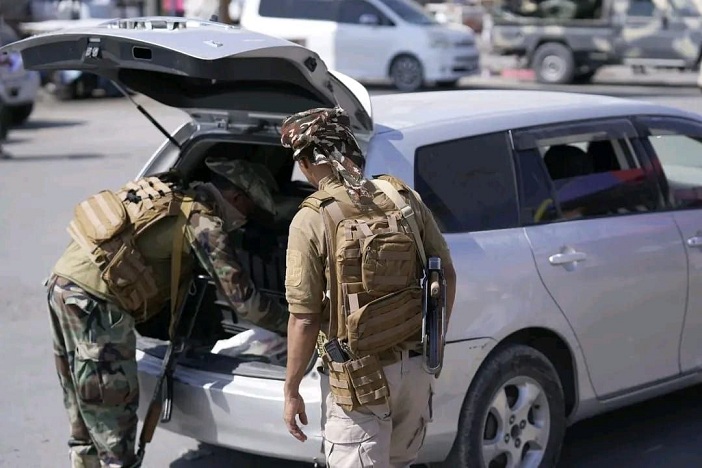 قوات درع الوطن تدشن حملة ميدانية لمنع حمل السلاح في حضرموت