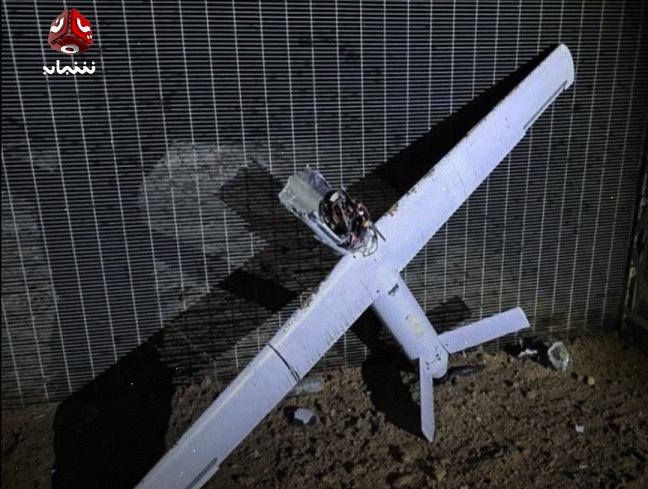 إصابة أربعة جنود في هجمات حوثية بطيران مُسيّر غربي شبوة