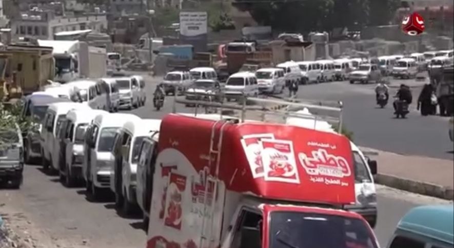 تعز.. استمرار أزمة الوقود والغاز وسط عجز تمويني حاد