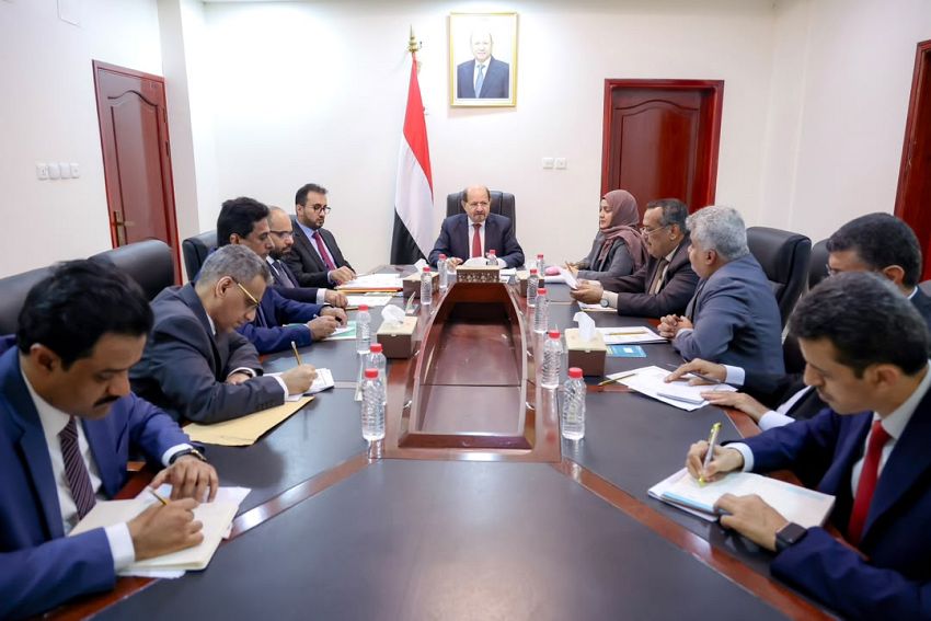 الحكومة اليمنية تبدأ تنفيذ مسار لإصلاح مؤسسات الدولة وتحديث هياكلها