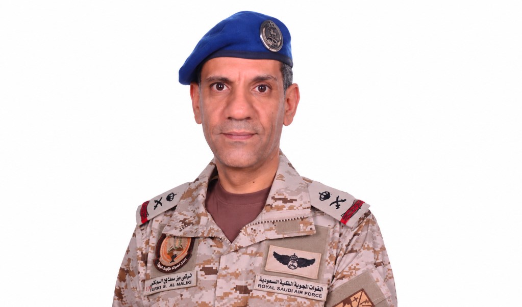 التحالف: سنحمي سفننا في باب المندب وسنرد على مصادر التهديدات بحزم وقوة