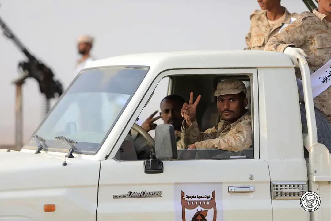 حضرموت وصراع النفوذ.. هل تنزلق المحافظة نحو الفوضى بمواجهات مسلحة؟