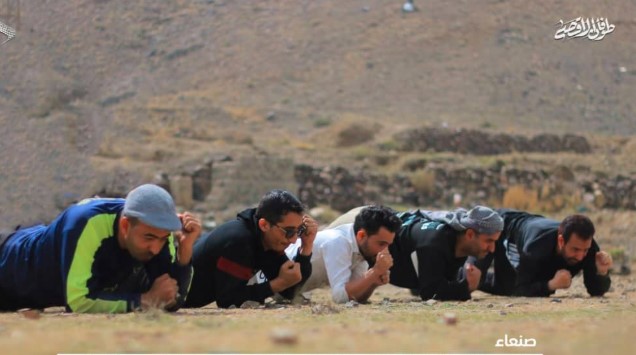 مليشيات الحوثي تدشن دورات قتالية في جامعة العلوم والتكنولوجيا بصنعاء