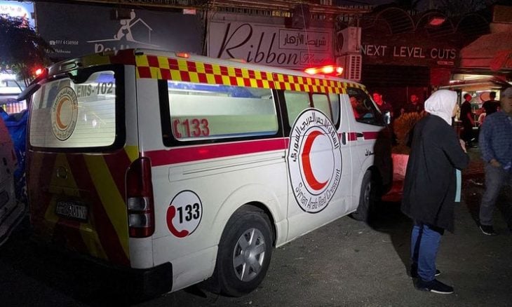 سوريا.. 7 قتلى في هجوم مسلح على حافلة تقل عمالاً غربي مدينة حمص