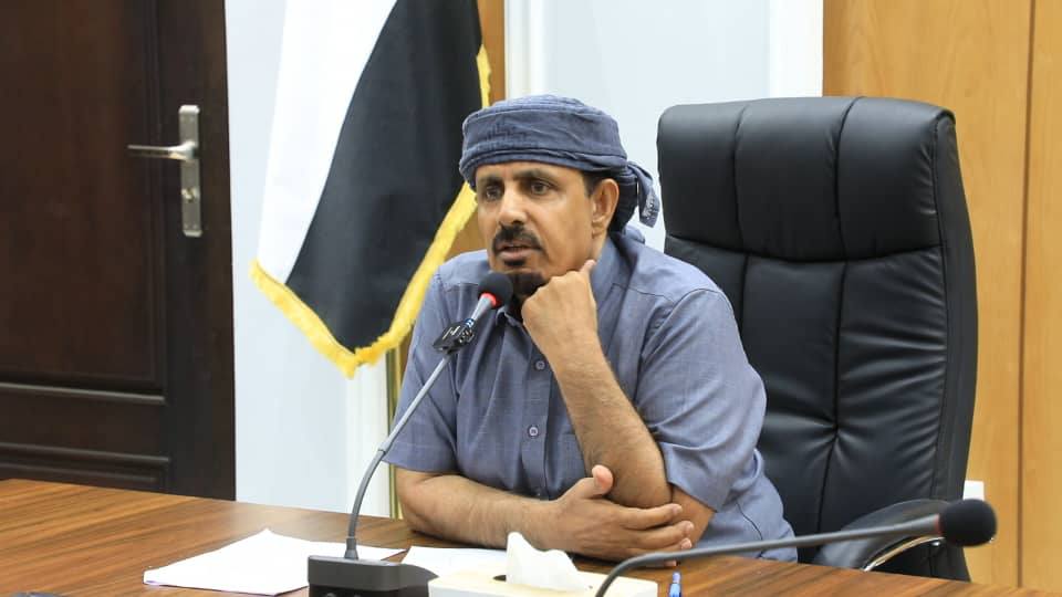 "بن ماضي" خلال لقائه مرجعية حضرموت: يدنا ممدودة للتآخي ووحدة الصف ودرء الفتن