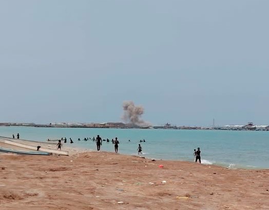 هجوم مليشيا الحوثي على المخا يخلف 7 شهداء وجرحى وأضرارًا في منشآت مدنية