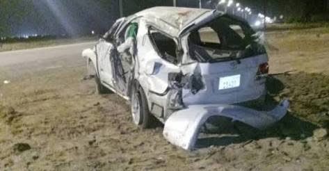 عدن.. مصرع وإصابة تسعة أشخاص في حادث سير مروّع في البريقة 