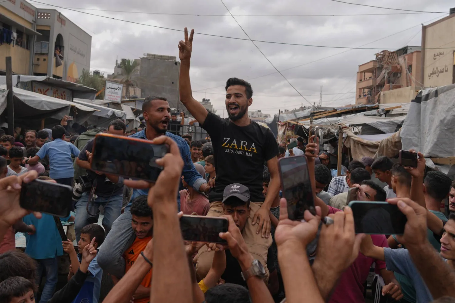 حكومة الاحتلال الإسرائيلي تعلن المصادقة رسميا على اتفاق غزة