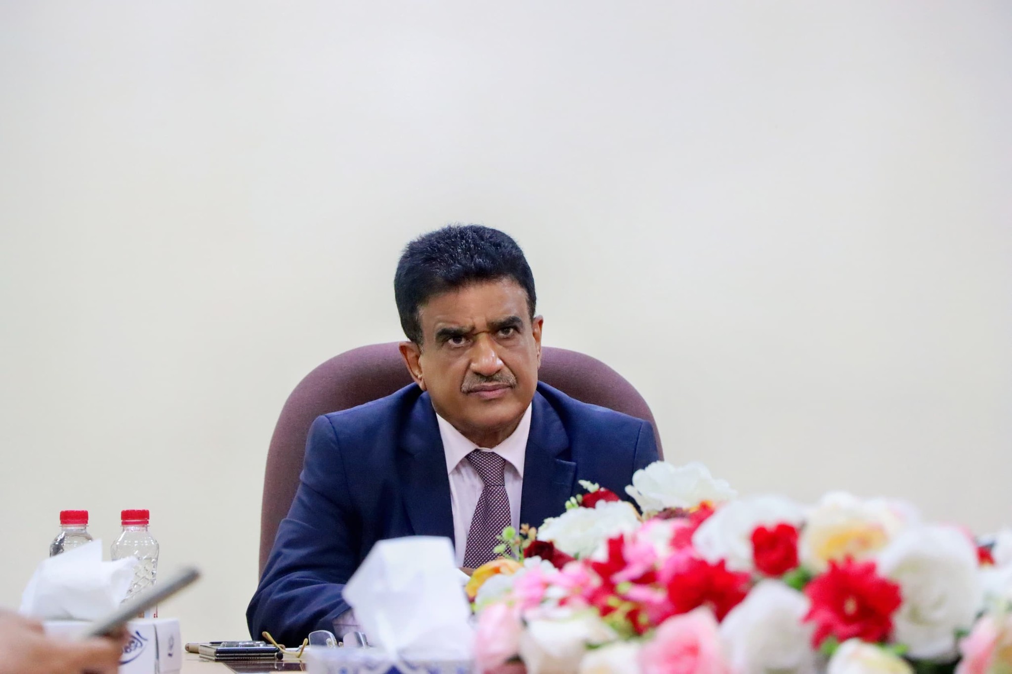 وزير يمني: 70% خسائر الحكومة من مواردها جراء هجمات الحوثي على موانئ النفط