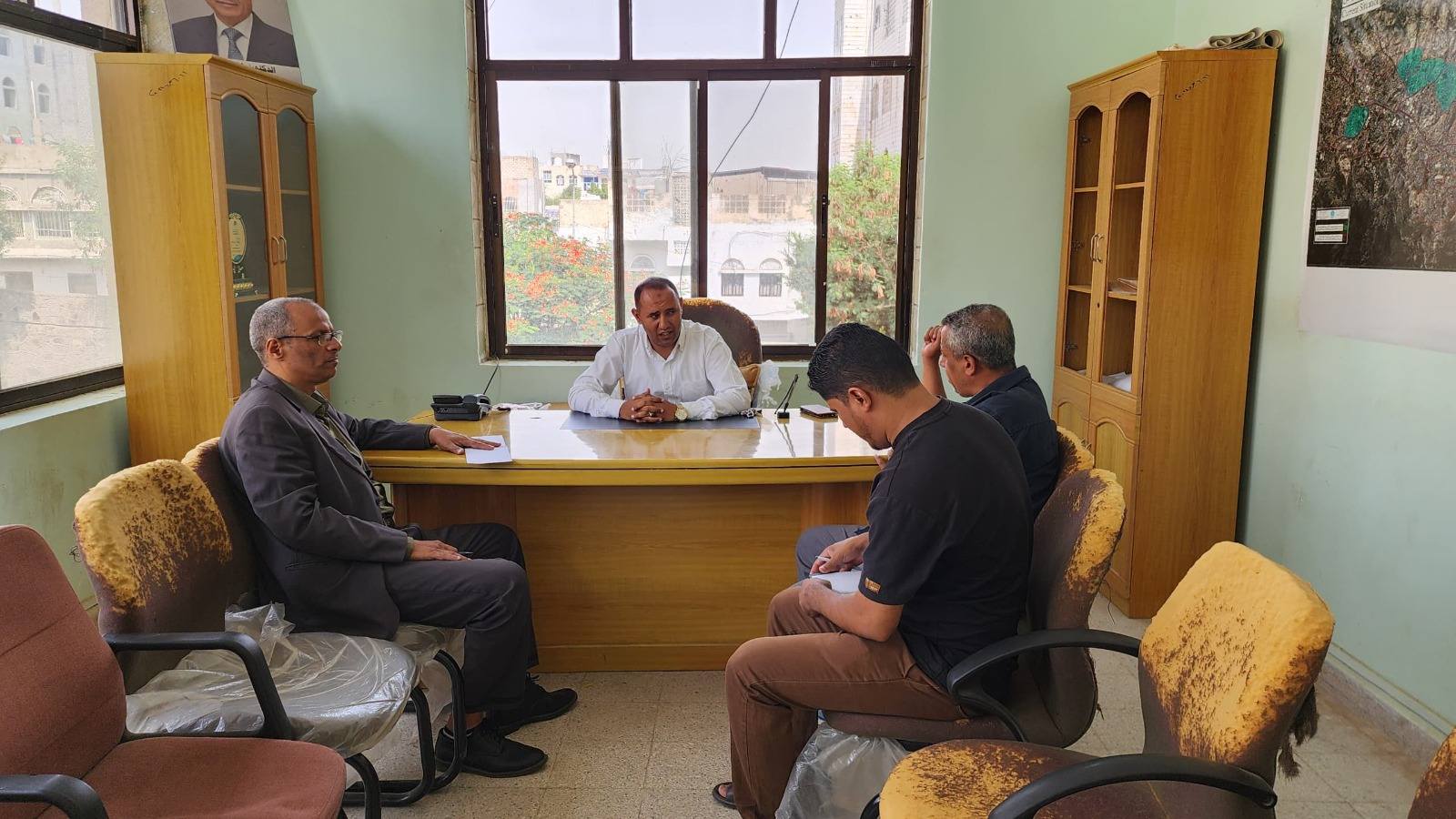 تعز.. مجلس المقاومة يدشّن مرحلة الرقابة الشعبية بتشكيل لجنة للإشراف على أداء المكاتب التنفيذية