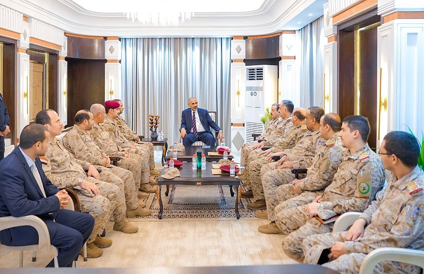 الزبيدي: المعركة مع مليشيات الحوثي معركة كرامة ووجود ومصير مشترك