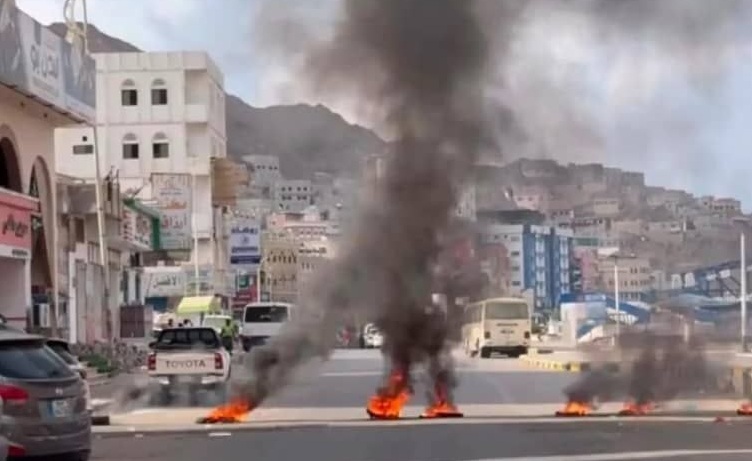 أخبار| #اليمن #Yemen
حضرموت.. احتجاجات واسعة في عدة مدن تندي