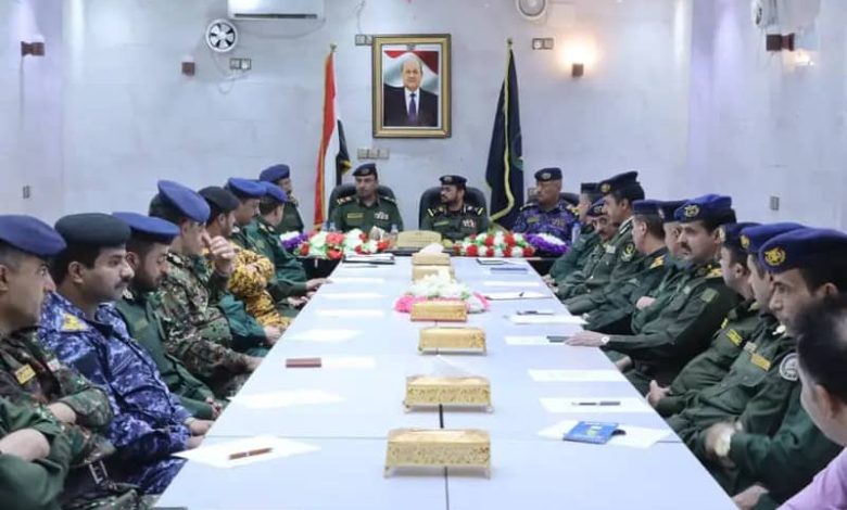 الداخلية اليمنية تطيح بخلية تخريبية في مأرب وتوجه برفع جاهزيتها في المناطق غير المحررة