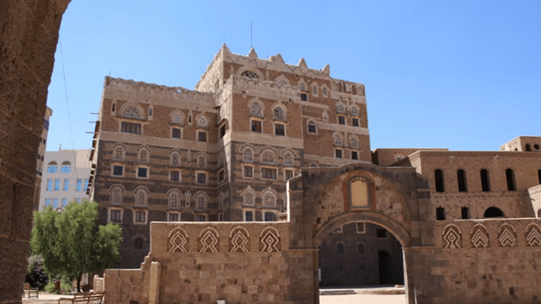 مليشيا الحوثي تغلق متحفين في صنعاء بذريعة العجر المالي
