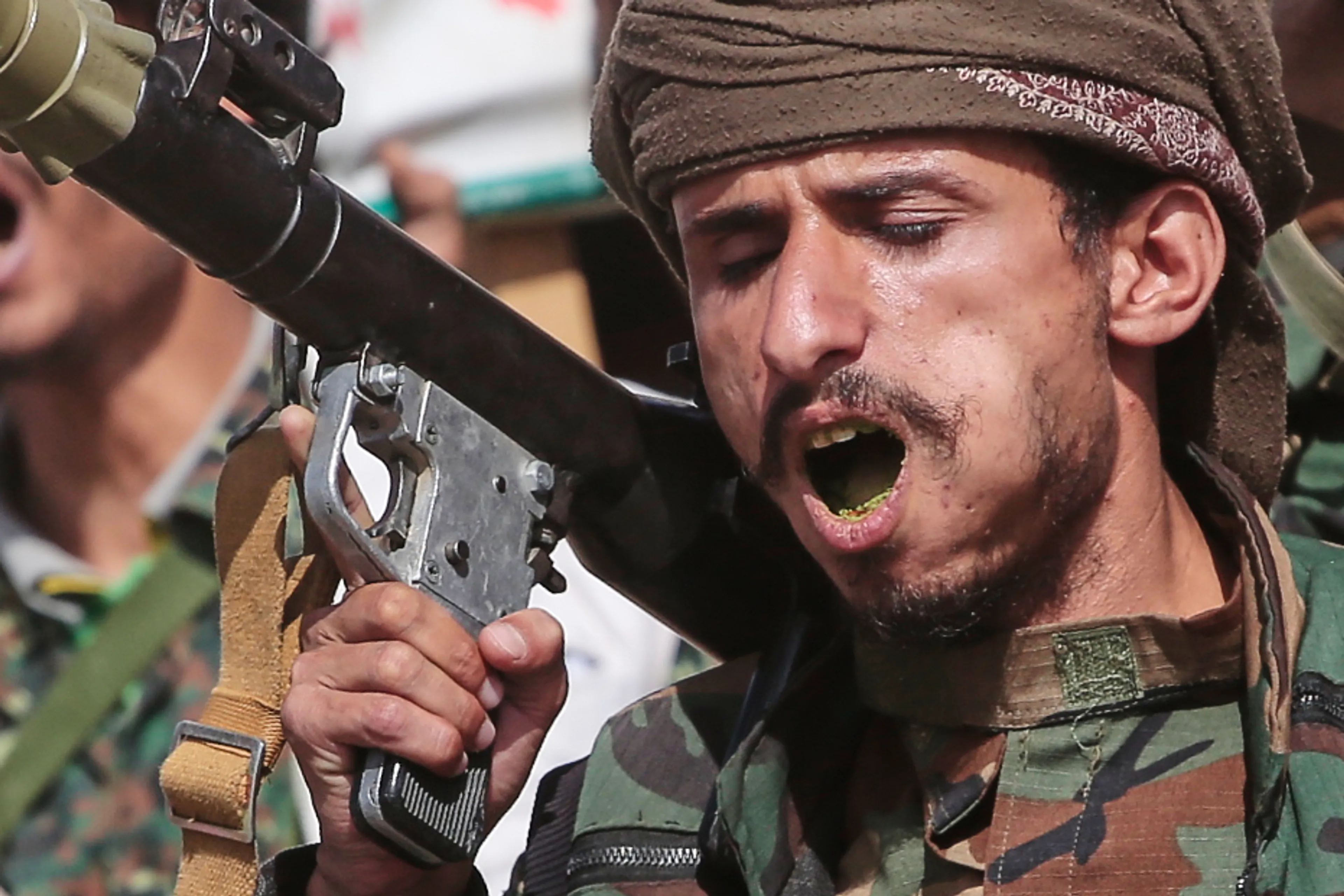 أنثروبيك: الحوثيون حاولوا تطوير أسلحة باستخدام برنامج الذكاء الاصطناعي "كلود"