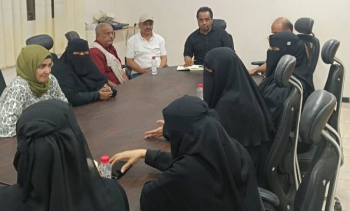 "أمهات المختطفين" تجدد مطالباتها بالكشف عن المخفيين قسرياً في عدن