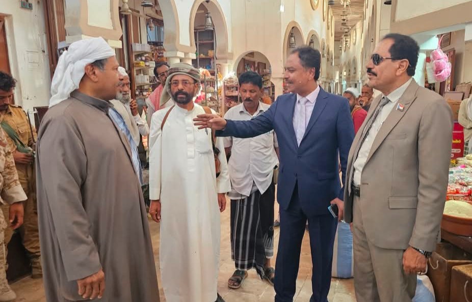 من شعارات الإصلاح إلى سباق النفوذ.. "فادي باعوم" ومشروع الثراء في وادي حضرموت