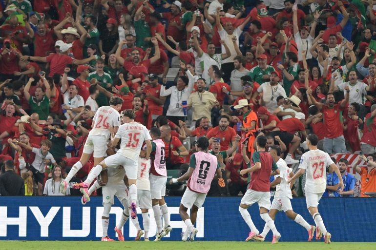 احتفال لاعبي المغرب بهدف عيسى ديوب المتأخر ـ الأوروبية