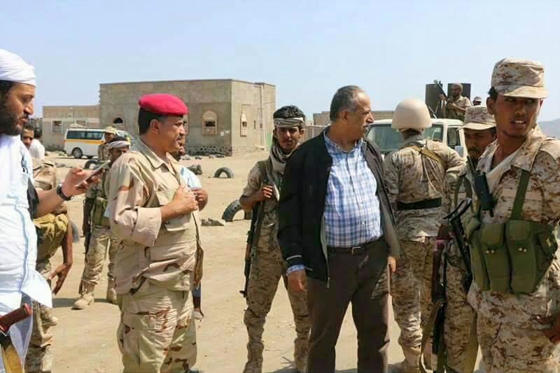 المعمري: إهمال الجيش في تعز يمثل خرقًا لواجبات وزارة الدفاع والحكومة
