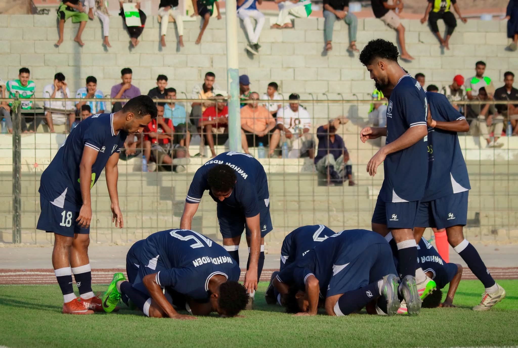 وحدة صنعاء ووحدة عدن إلى ربع النهائي بعد تجاوز هلال الحديدة والمكلا
