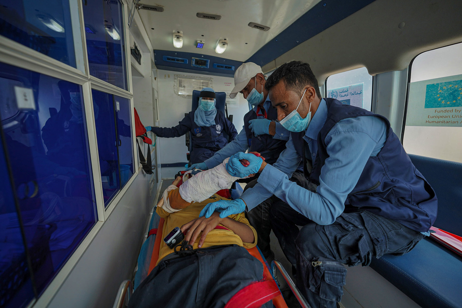 منظمة الصحة العالمية توسّع خدمات الرضوح والتغذية المُنقذة للحياة في اليمن 