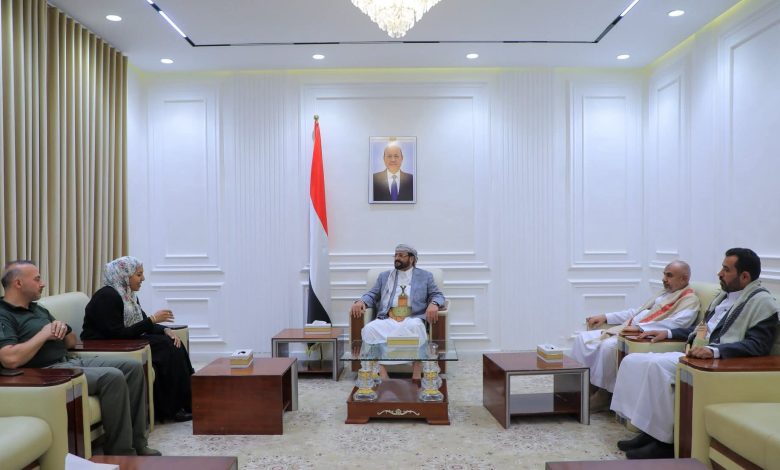 العرادة مع الفريق الأممي في مأرب