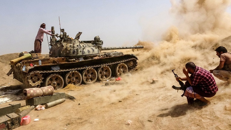 كشفت عن تباين أهداف السعودية والإمارات.. صحيفة: أحداث حضرموت قد تُشعل فتيل الصراع في اليمن