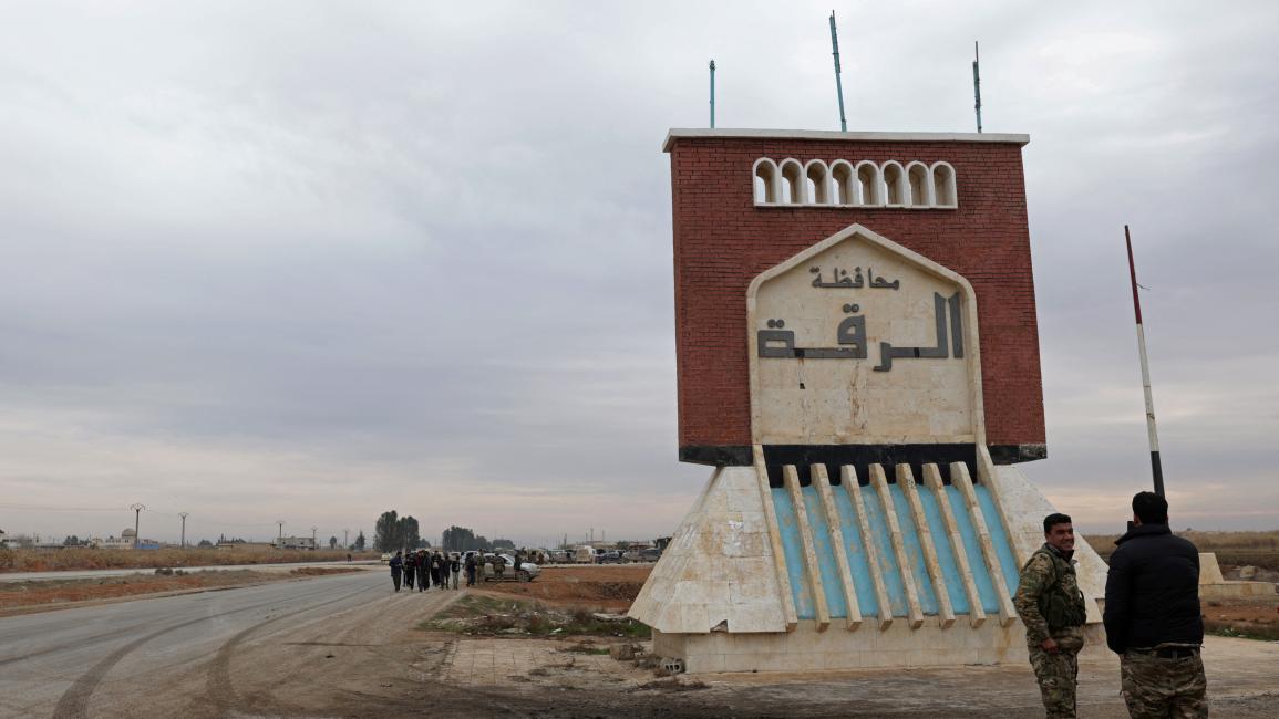 الجيش السوري يقترب من السيطرة على مدينة الرقة 