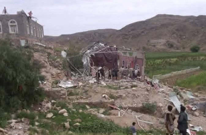 البيضاء.. مليشيا الحوثي تُفجّر منزل شيخ قبلي والأخير يتعهد بمواصلة مواجهتها