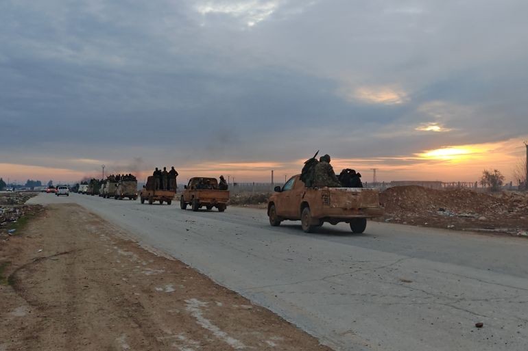 الجيش السوري ينتشر غرب الفرات بعد انسحاب قوات قسد