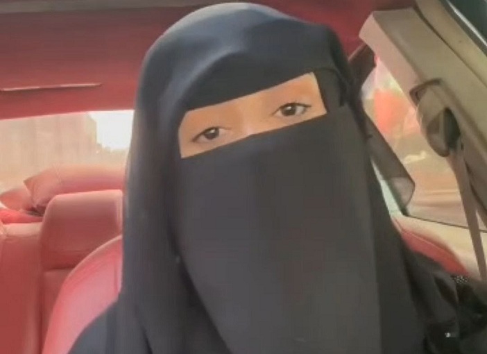 إب.. محامية تكشف عن اختطافها وزوجها من قبل الحوثيين وإجبارهم على دفع فدية مالية كبيرة
