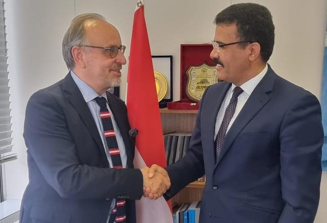 اليمن يبحث مع مؤسسة "ألِف" سبُل دعم مشاريع حماية التراث ومكافحة تهريب الآثار