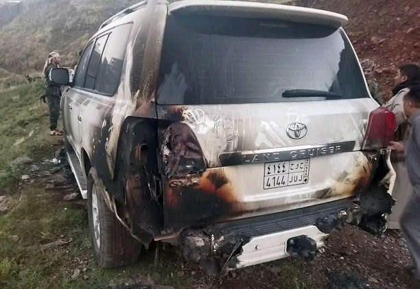 إب.. مجهولون يُحرقون سيارة مواطن عقب عودته من الغربة